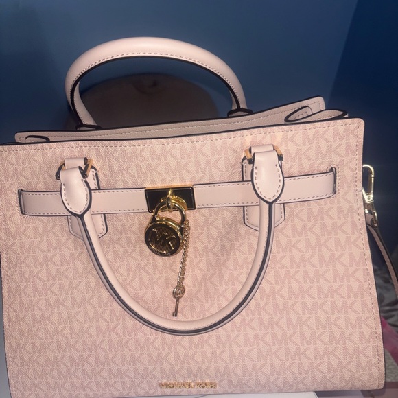 Michael Kors Satchel - Picture 1 of 3